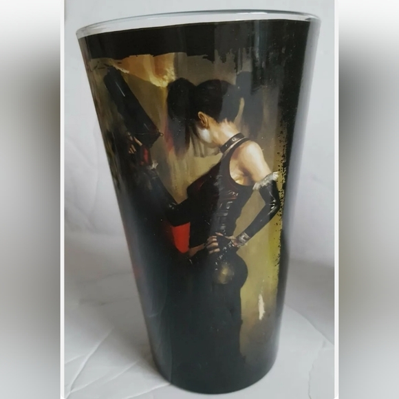 DC Comics Harley Quinn Set Of 2 Glass Drinking Glasses 16 Oz - Picture 8 of 9